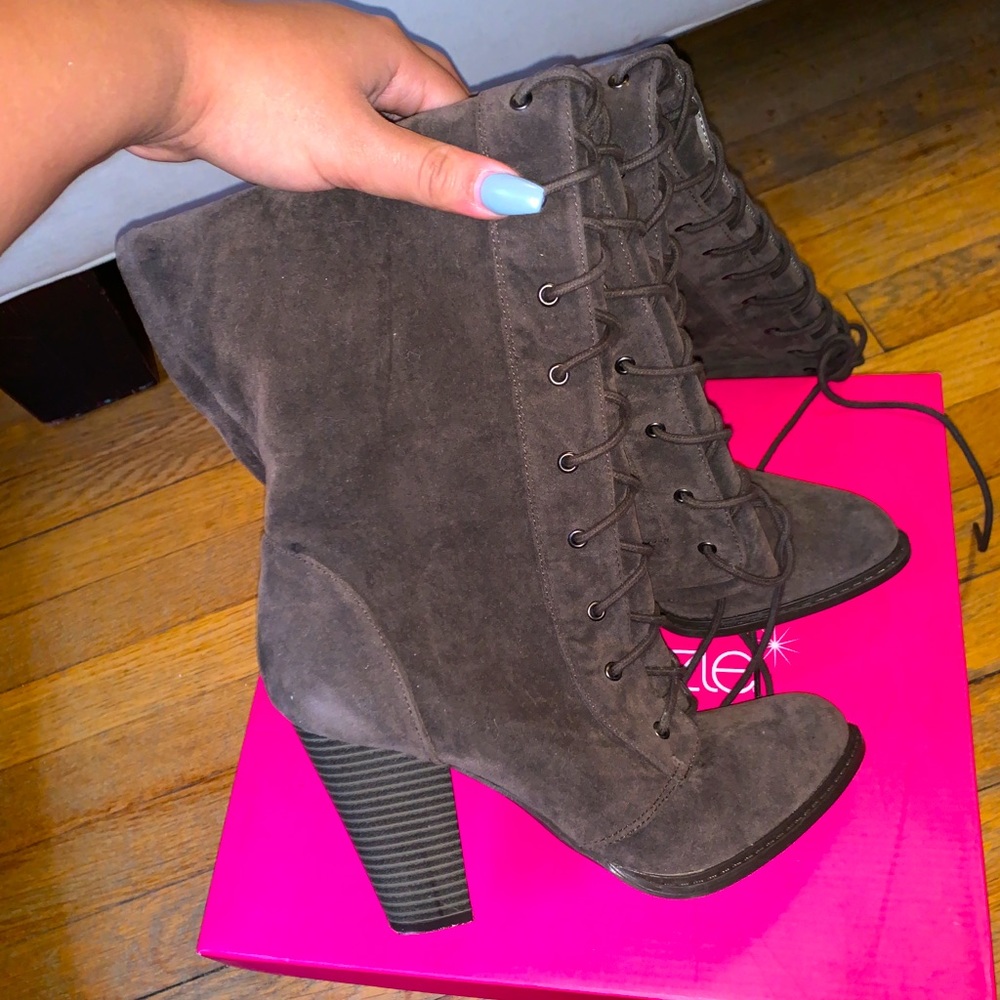 Heels (14)